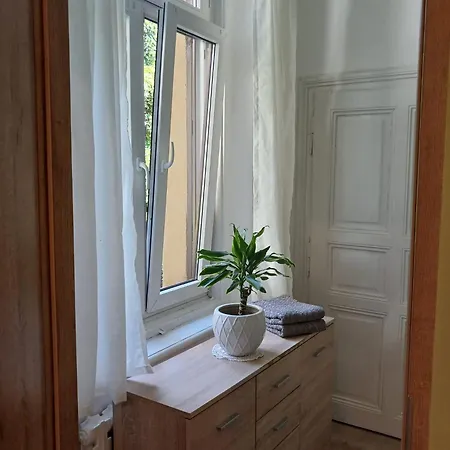Stare Dziedziniec